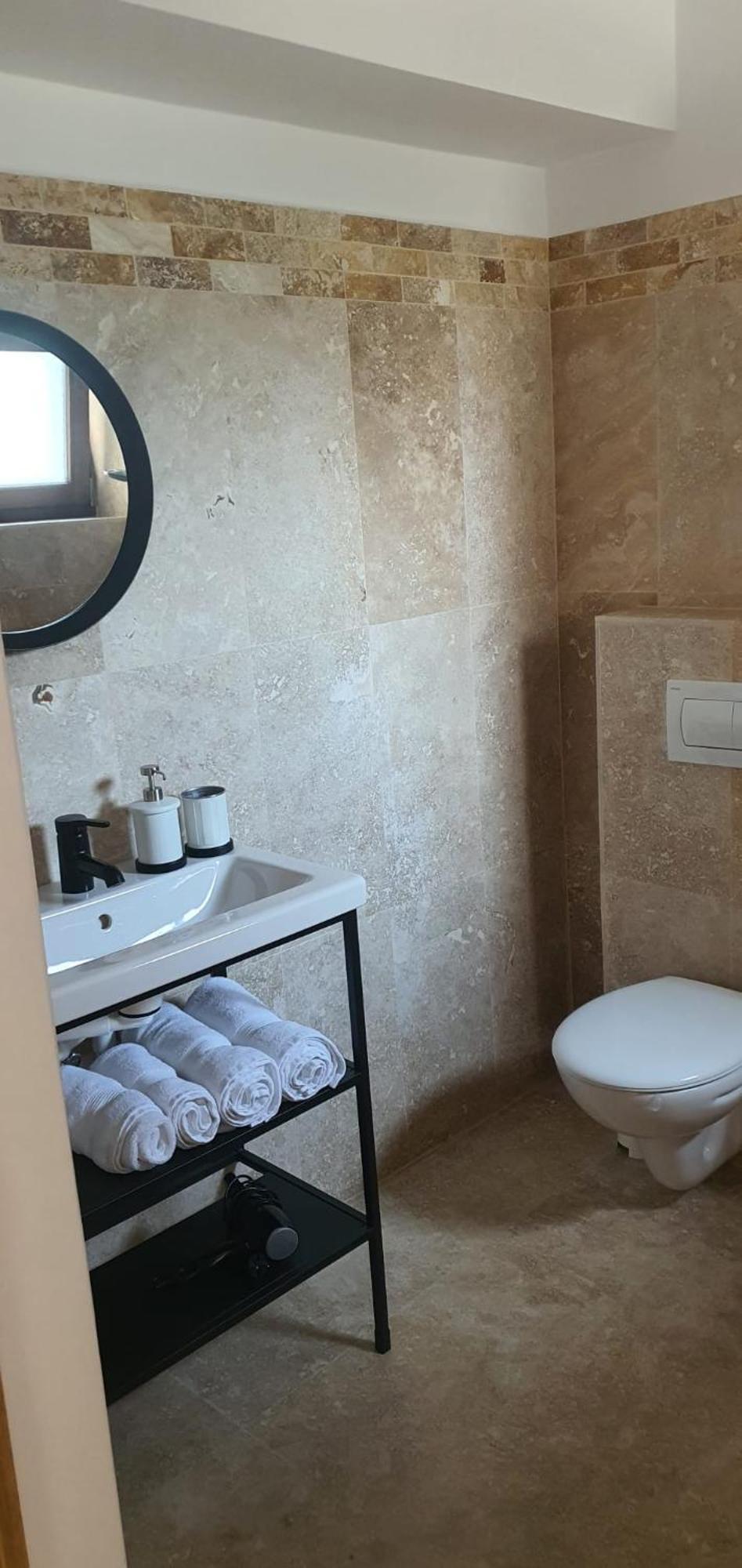 Old Town Apartament Apartment Targoviste Cameră foto