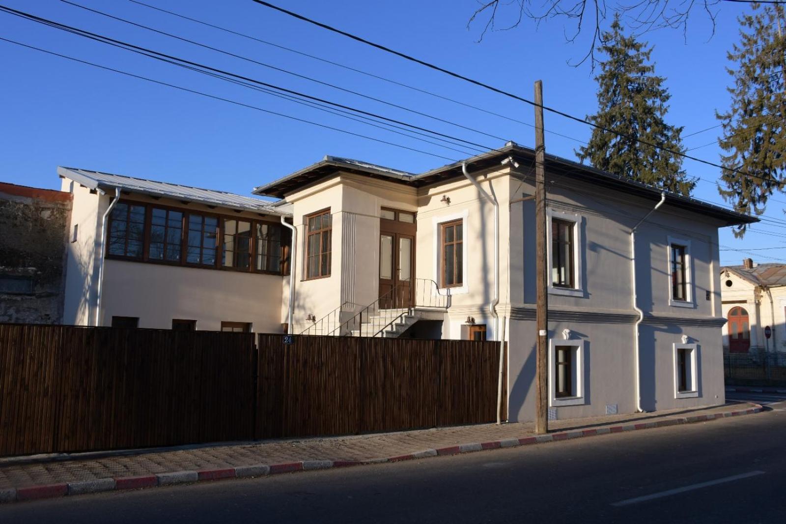 Old Town Apartament Apartment Targoviste Exterior foto